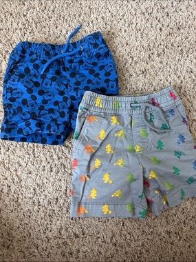 ♥️💛🖤 GAP Blue & Black and multi colored Mickey Mouse Print Kids Shorts